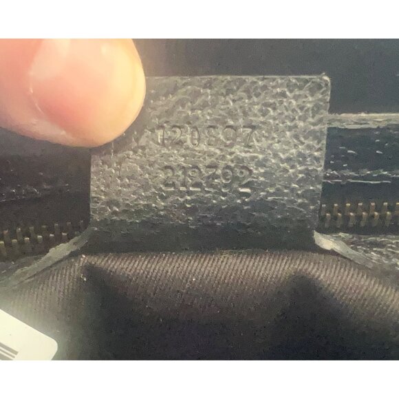 Gucci Black GG Canvas & Leather Tote Bag Gold-Tone Hardware Authentic Made In It - Picture 4 of 9